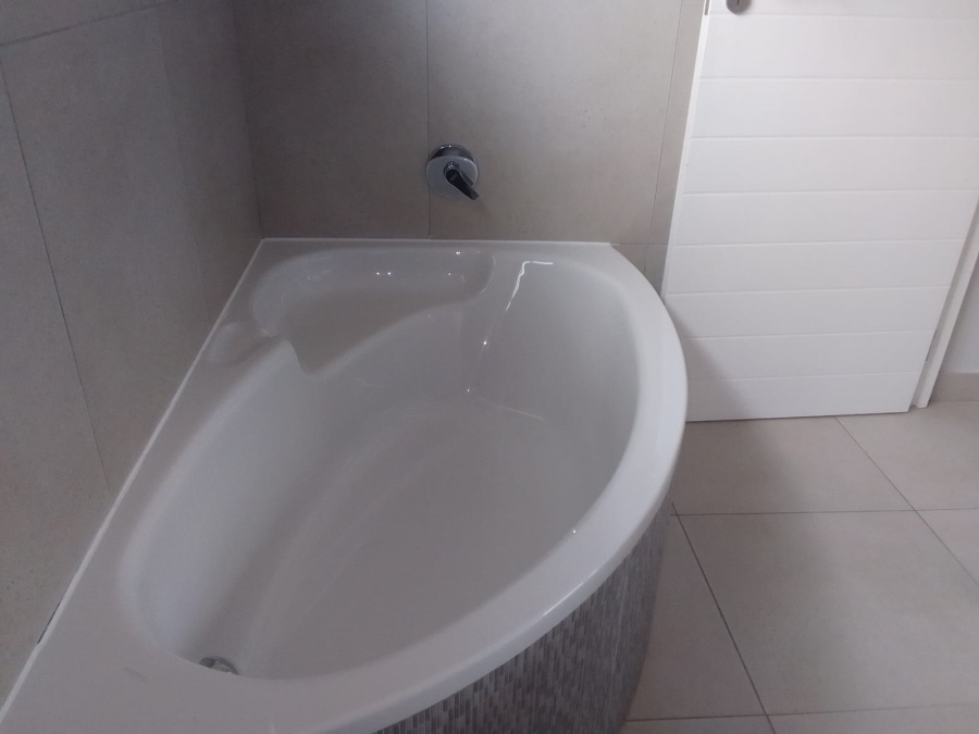 To Let 3 Bedroom Property for Rent in Gonubie Eastern Cape